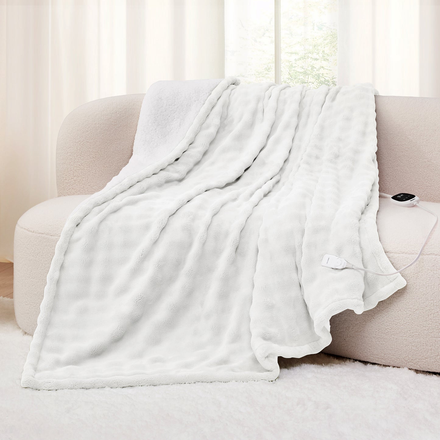 Luxe Heated Flannel Blanket - 50" x 60"