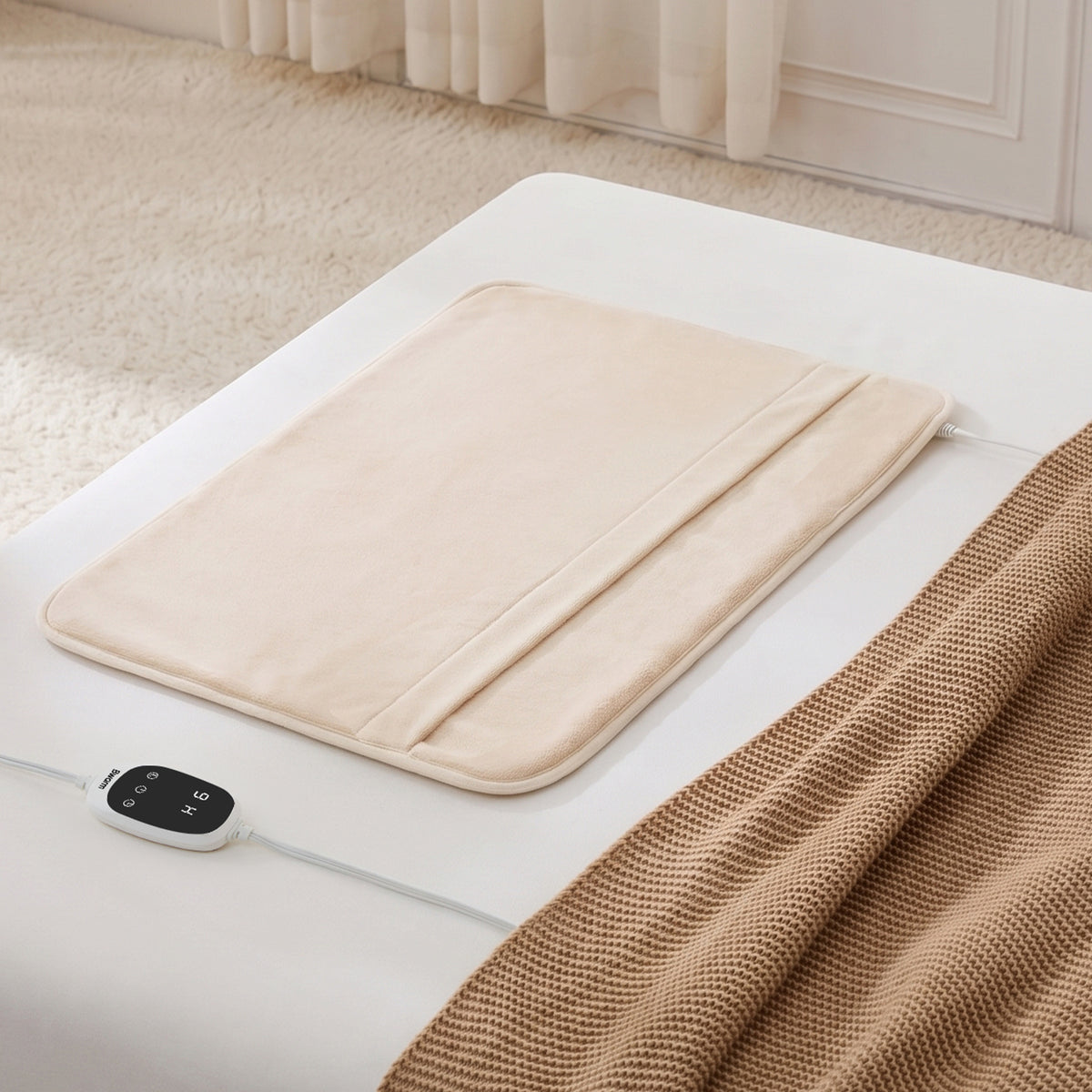 SNUG – Plush Electric Heated Foot Warmer for Bed with Pocket