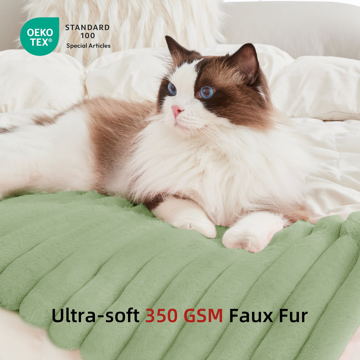 Essential Adorable - Heizkissen aus Kunstfell 